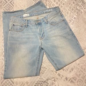 GAP Sexy Boyfriend Women Light Distressed Jeans - 26R